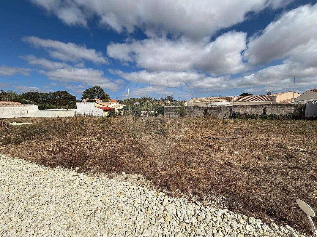Terrain à vendre - Le Chay · 69 200 €