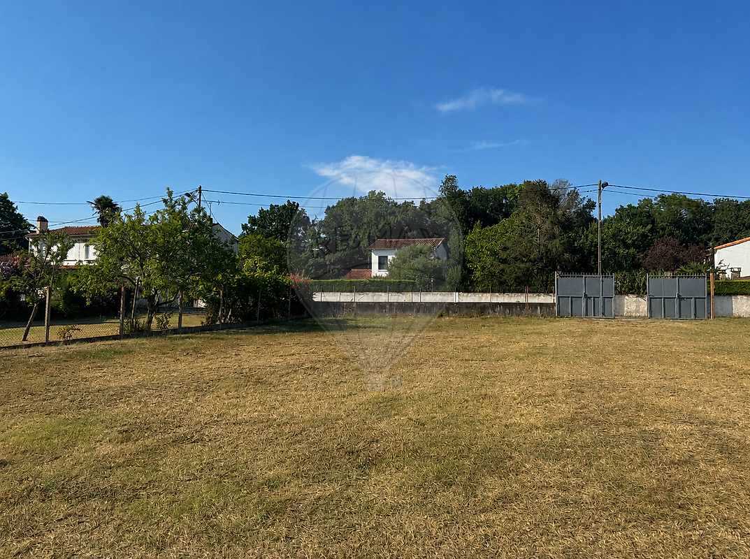 Terrain à vendre - Royan · 199 000 €