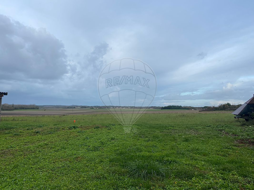 Terrain 665 m² · à Arvert · 665 m² · 164 000 €