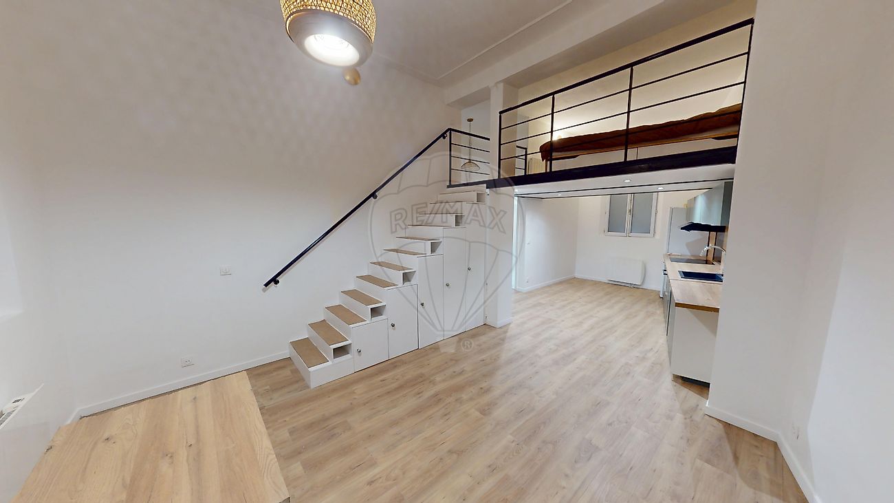 Appartement 5 pièces 40 m² · à Saint-Denis · 40 m² · 1 250 €/mois
