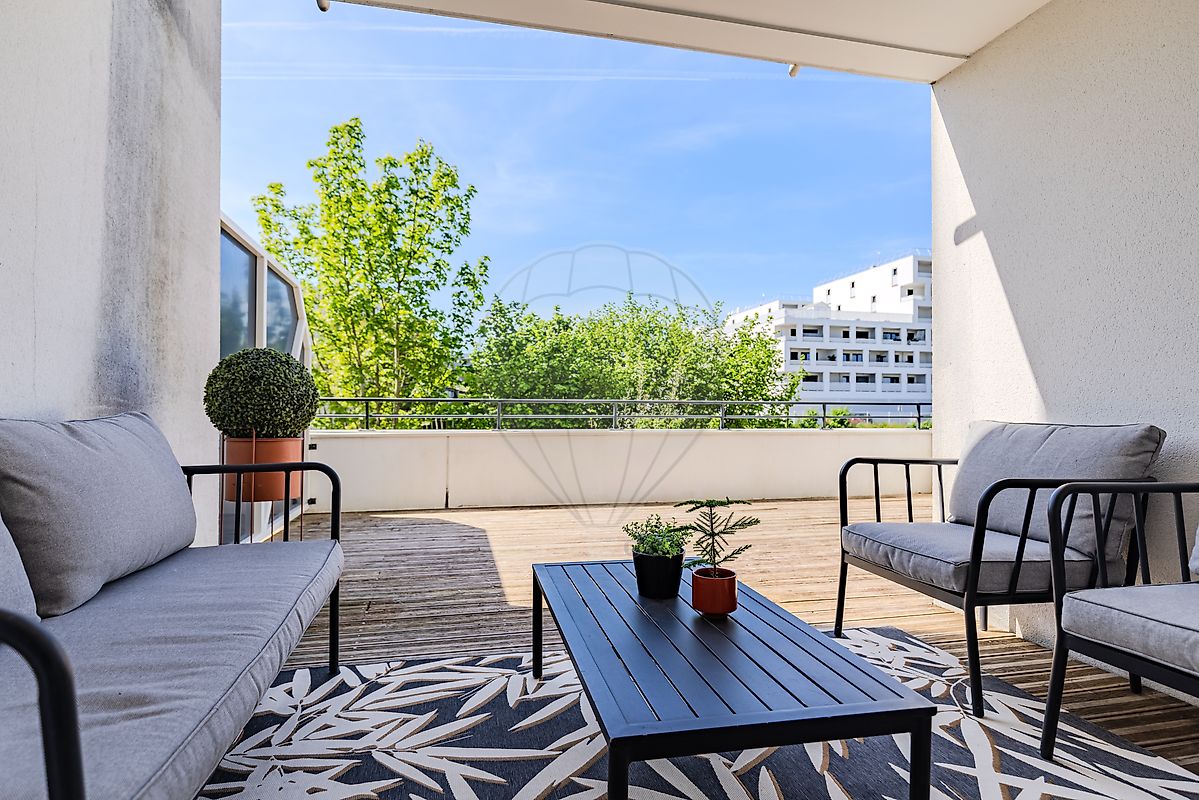 Appartement 9 pièces 66 m² · à Lormont · 66 m² · 159 800 €
