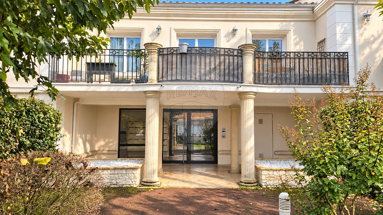 Appartement 2 pièces 42 m² · à Eysines · 42 m² · 179 000 €