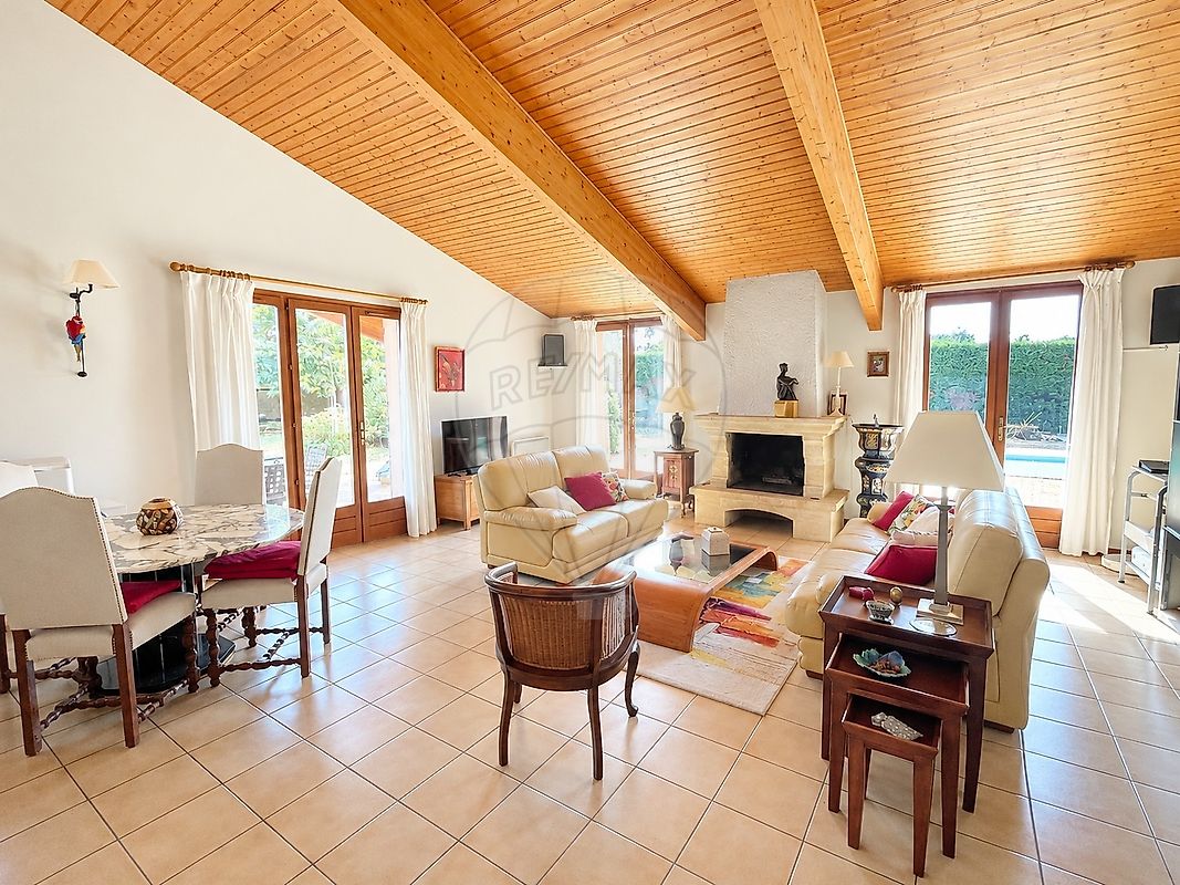 Maison 204 m² · à Pessac · 204 m² · 595 600 €