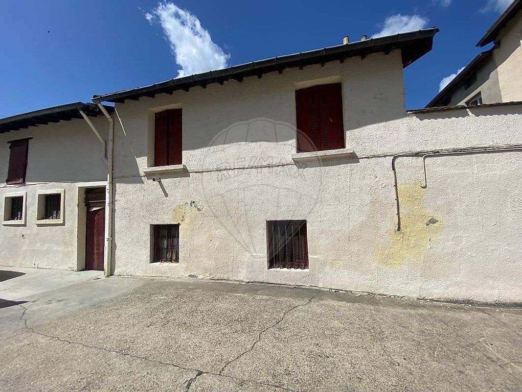 Immeuble à vendre - La Ricamarie 42150
