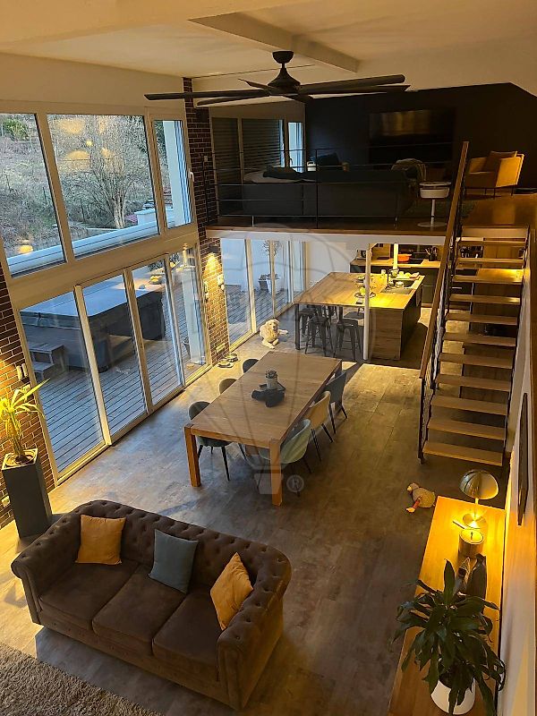 Appartement 7 pièces 210 m² · à Vichy · 210 m² · 595 000 €