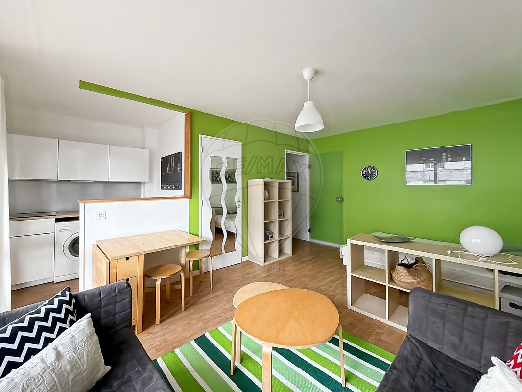Appartement 30 m² · à Nantes · 30 m² · 677 €