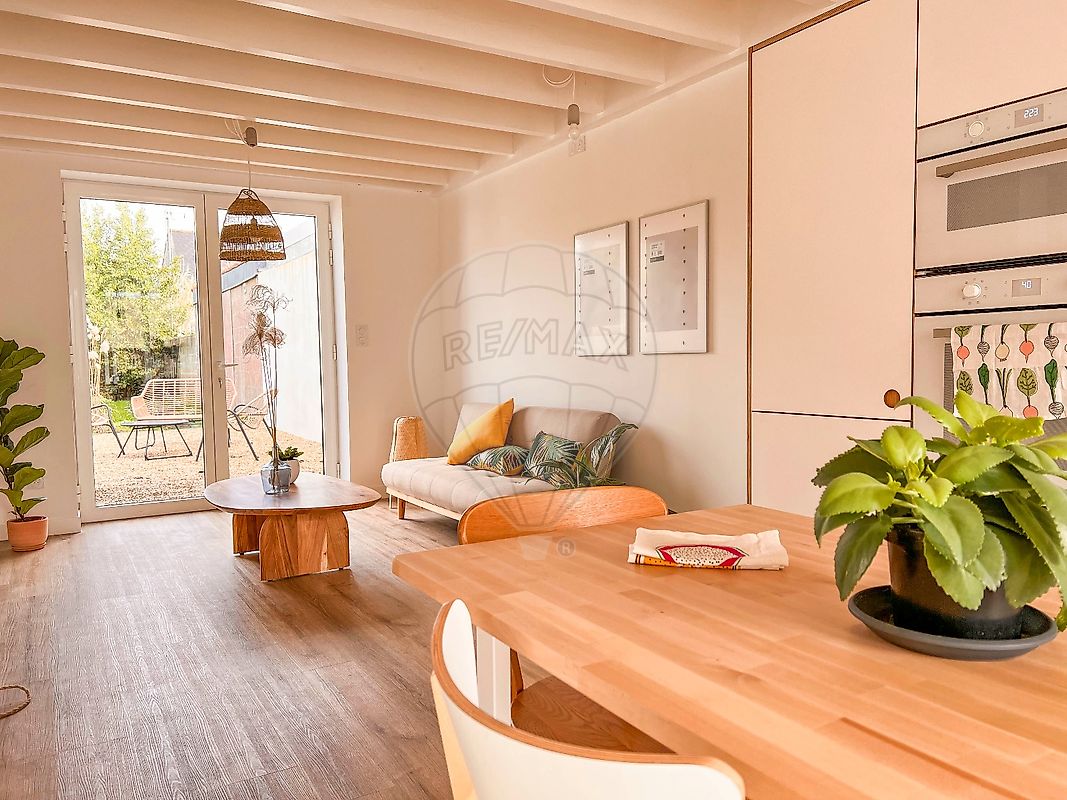 Maison 1 pièce 67 m² · à Nantes · 67 m² · 1 990 €