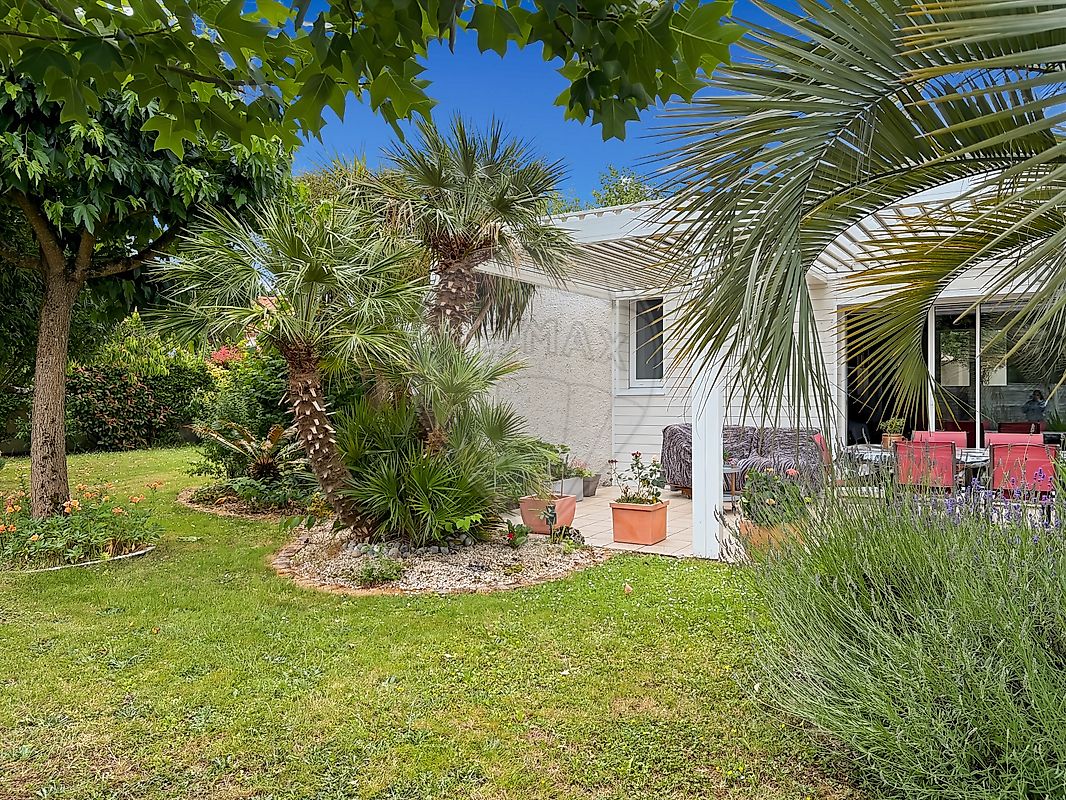 Maison 6 pièces 157 m² · à Aigrefeuille-sur-Maine · 157 m² · 367 000 €