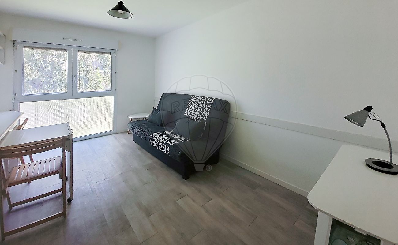 Appartement 1 pièce 18 m² · à Nantes · 18 m² · 533 €