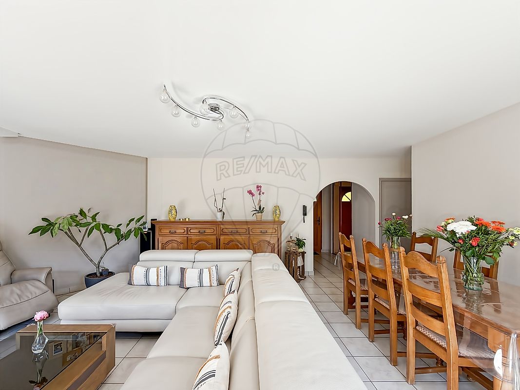 Maison 4 pièces 92 m² · à Thouaré-sur-Loire · 92 m² · 348 150 €