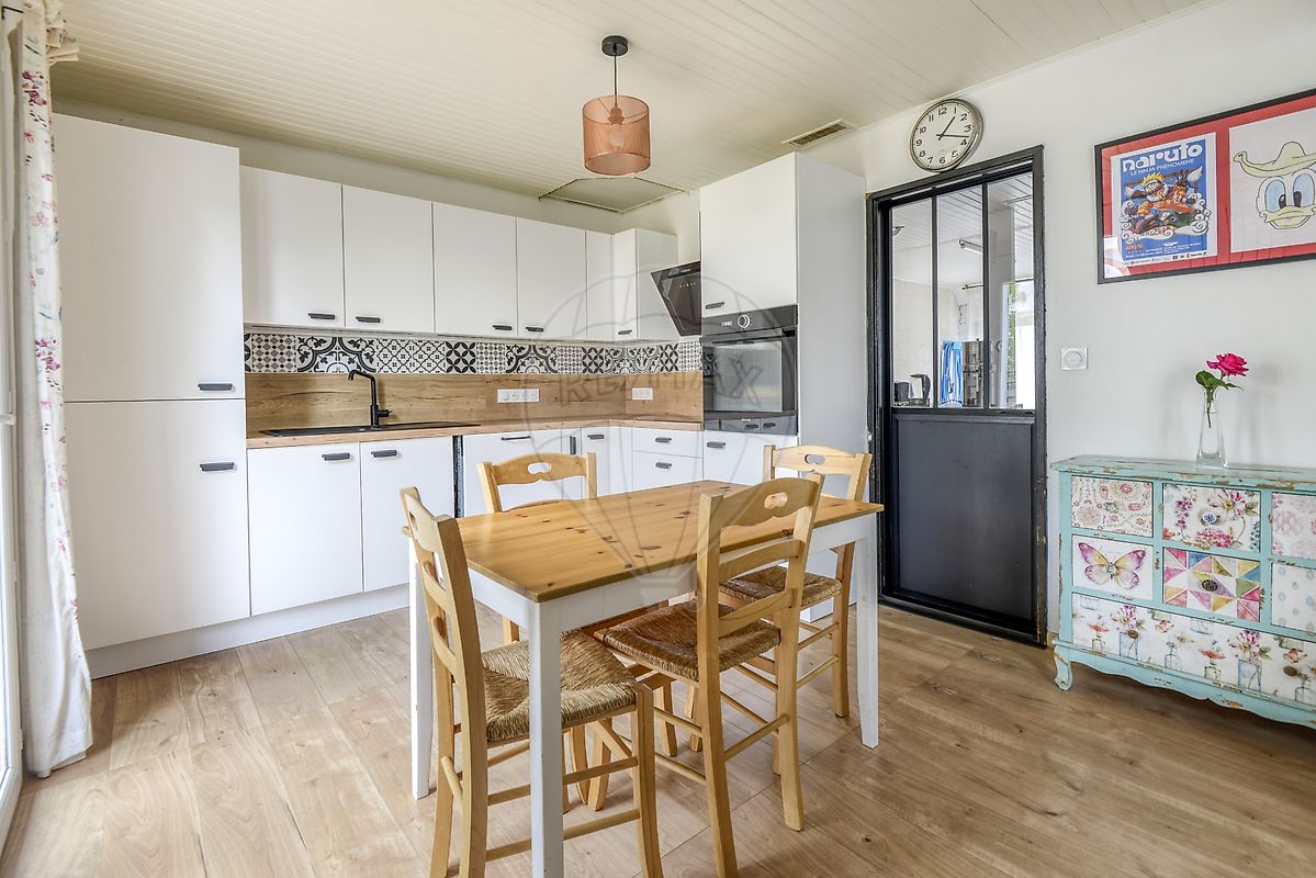Maison 5 pièces 178 m² · à La Chapelle-sur-Erdre · 178 m² · 1 600 €