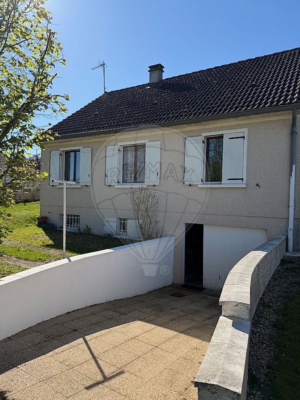 Maison 76 m² · à Cannes-Écluse · 76 m² · 183 000 €