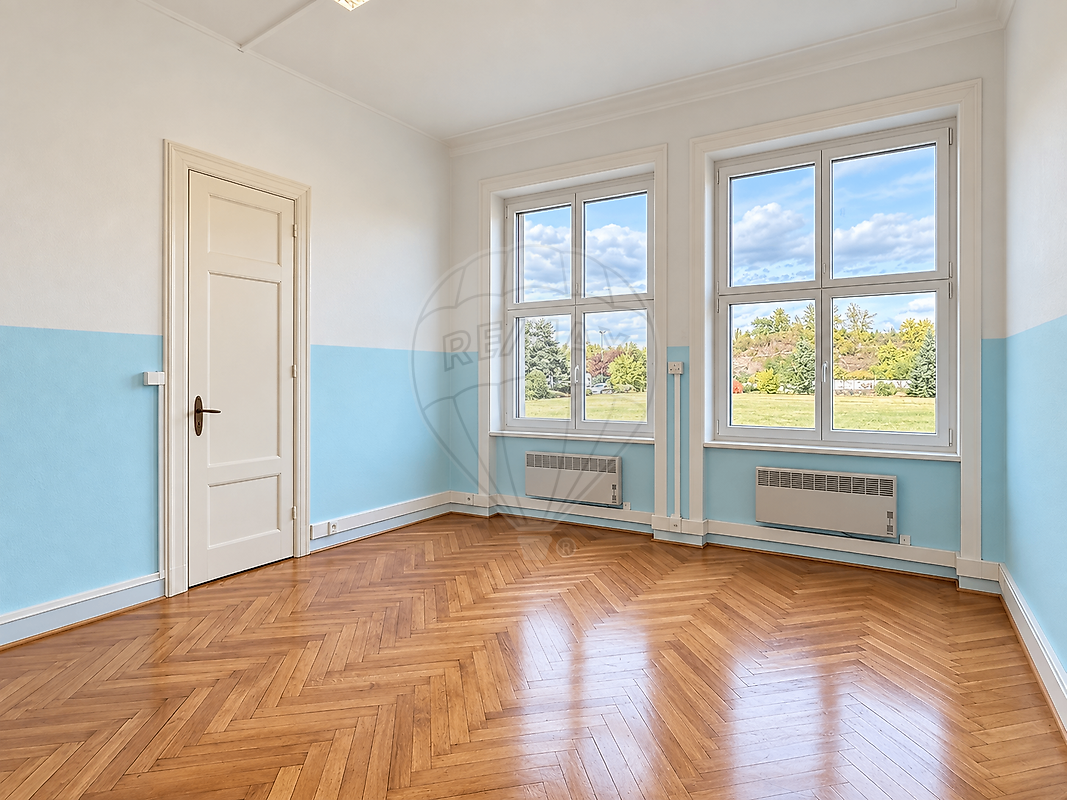 Local commercial 20 m² · à Feldkirch · 20 m² · 396 €/mois