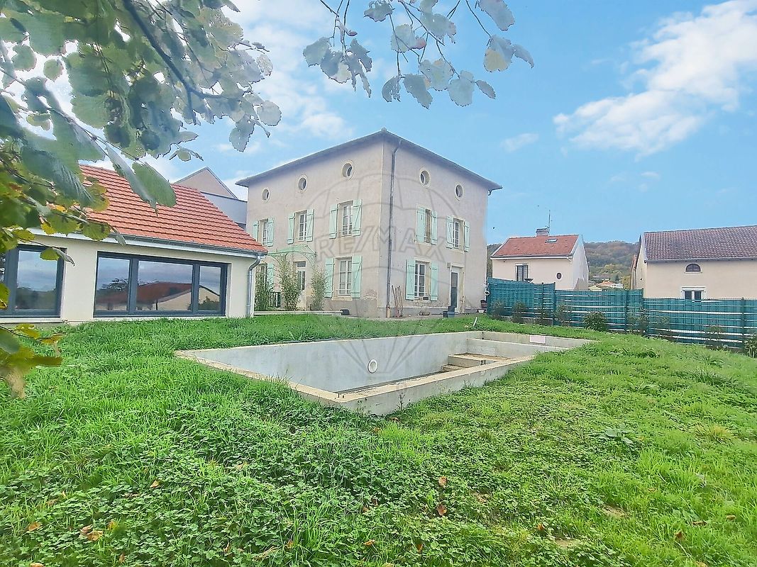 Maison 10 pièces 200 m² · à Houdemont · 200 m² · 465 000 €