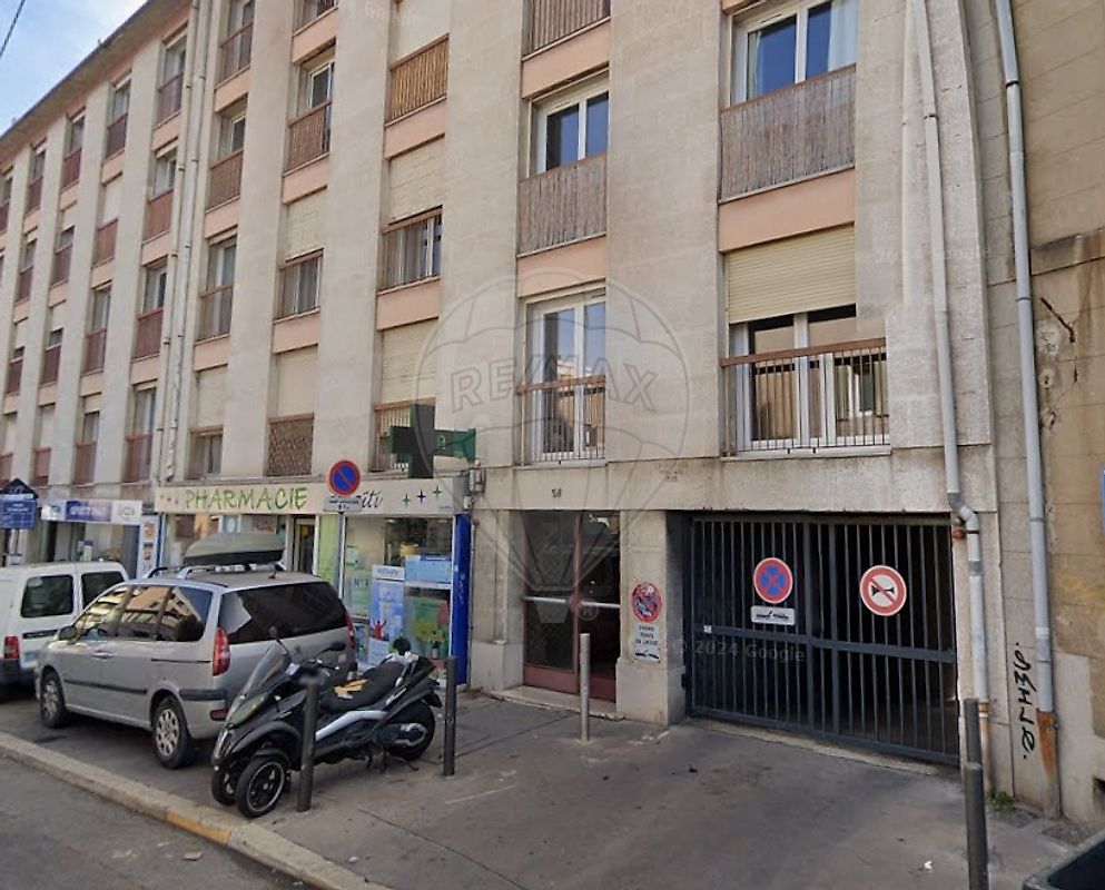 Stationnement à vendre - Marseille 4ème · 15 m² · 37 000 €