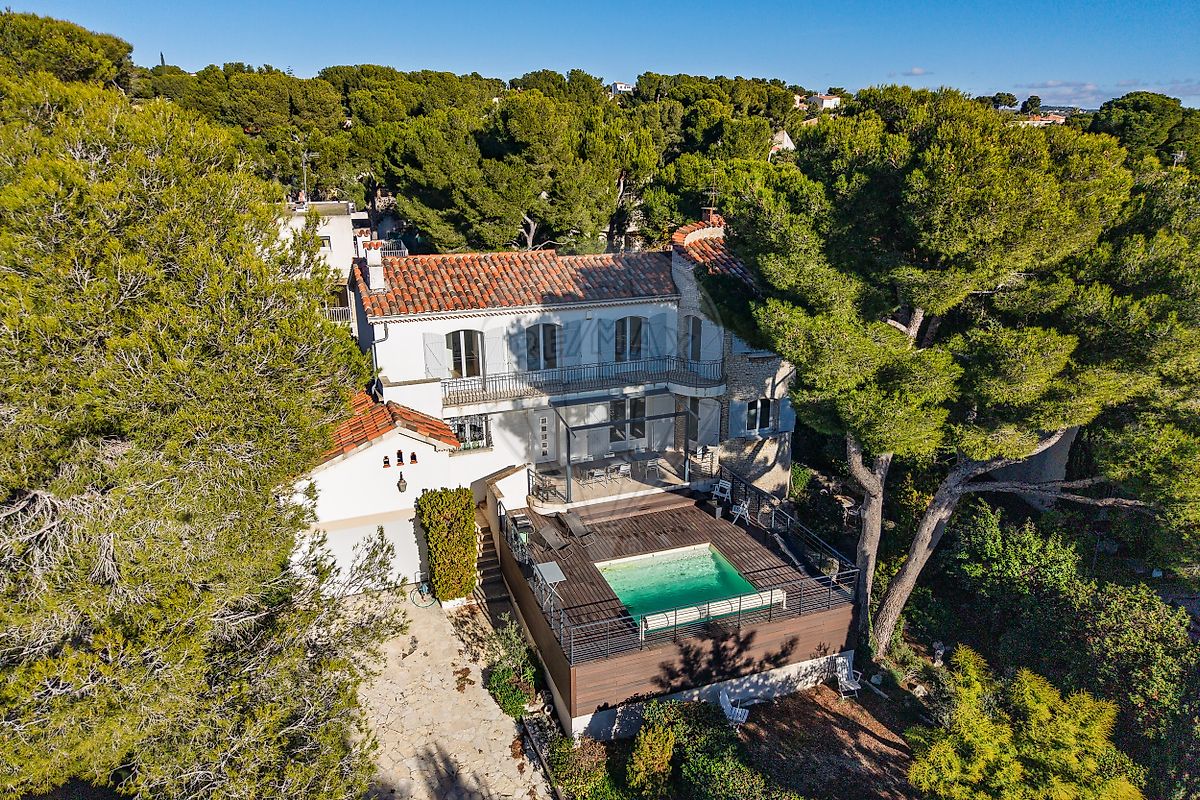 Maison 288 m² · à Carry-le-Rouet · 288 m² · 990 000 €