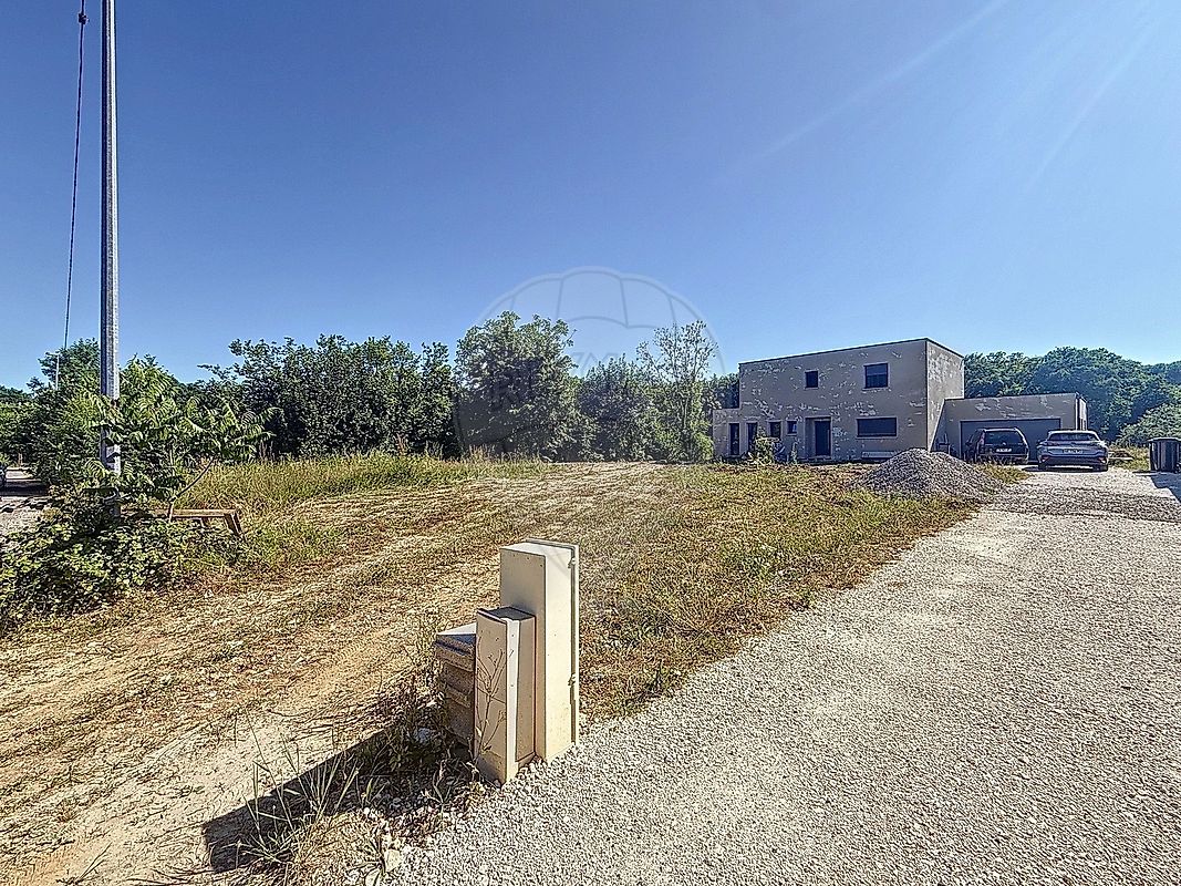 Terrain à vendre - Héricourt · 64 900 €