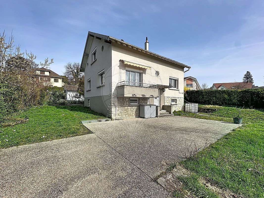 Maison 5 pièces 110 m² · à Étupes · 110 m² · 155 000 €
