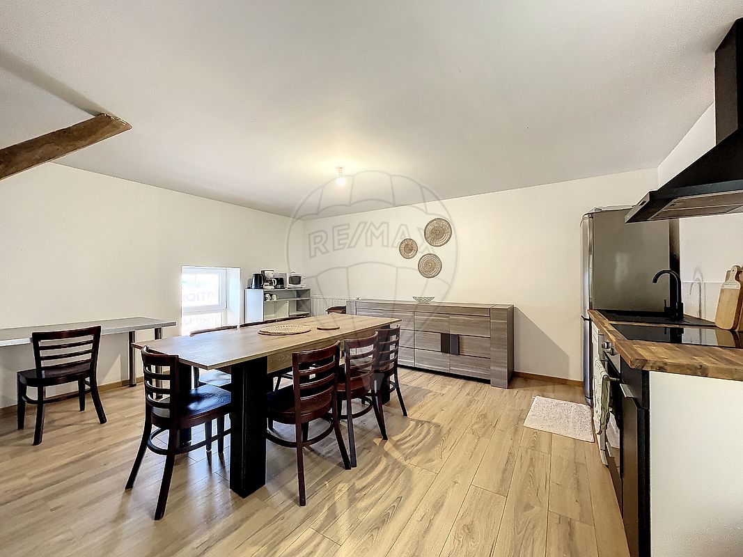 Immeuble 177 m² · à Trévenans · 177 m² · 189 000 €