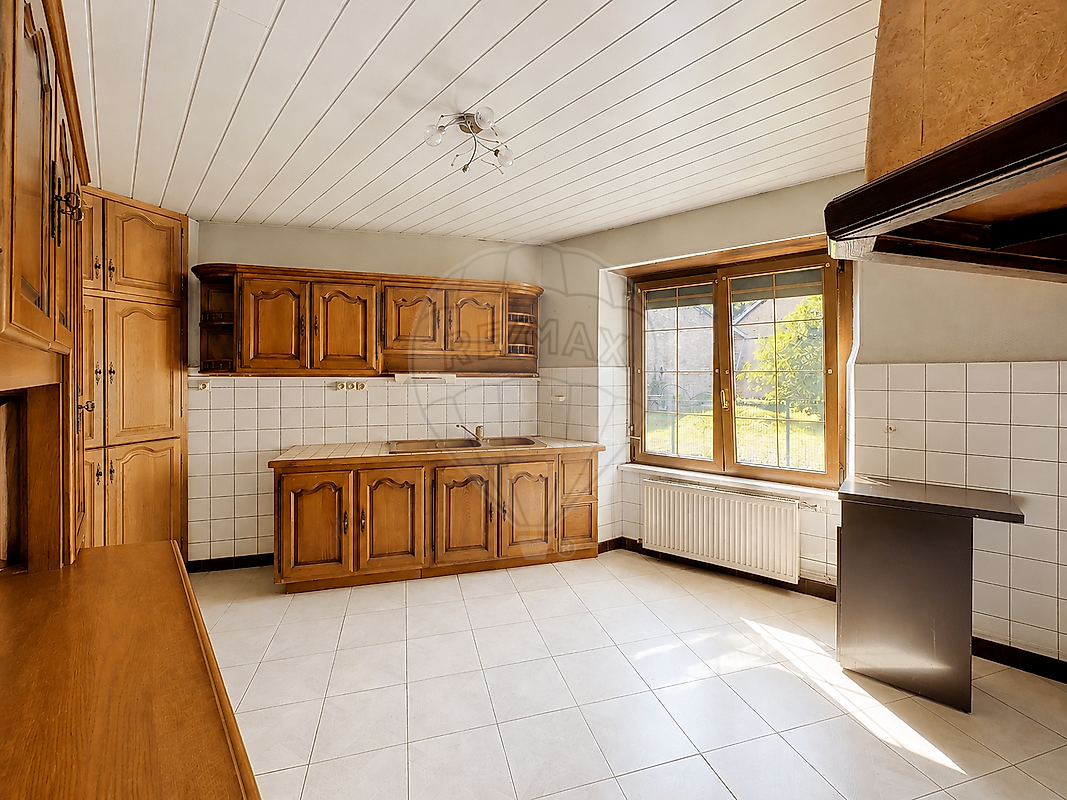 Maison 107 m² · à Longevelle-sur-Doubs · 107 m² · 77 000 €