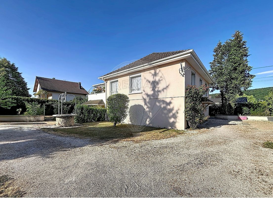 Maison 150 m² · à Mathay · 150 m² · 199 900 €