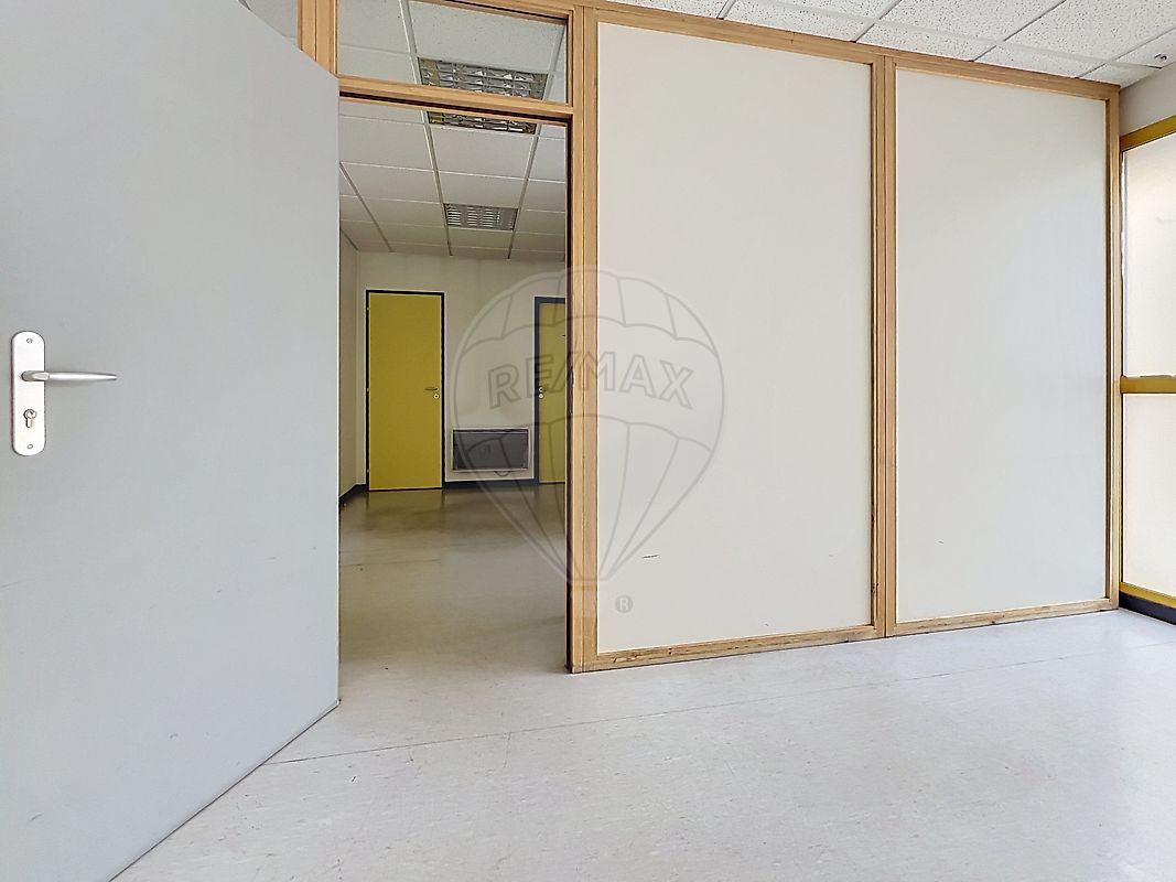 Local commercial 29 m² · à Besançon · 29 m² · 55 000 €/mois
