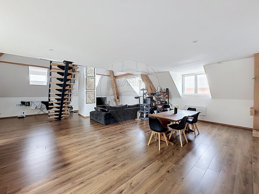 Appartement 4 pièces 120 m² · à Montbéliard · 120 m² · 187 000 €