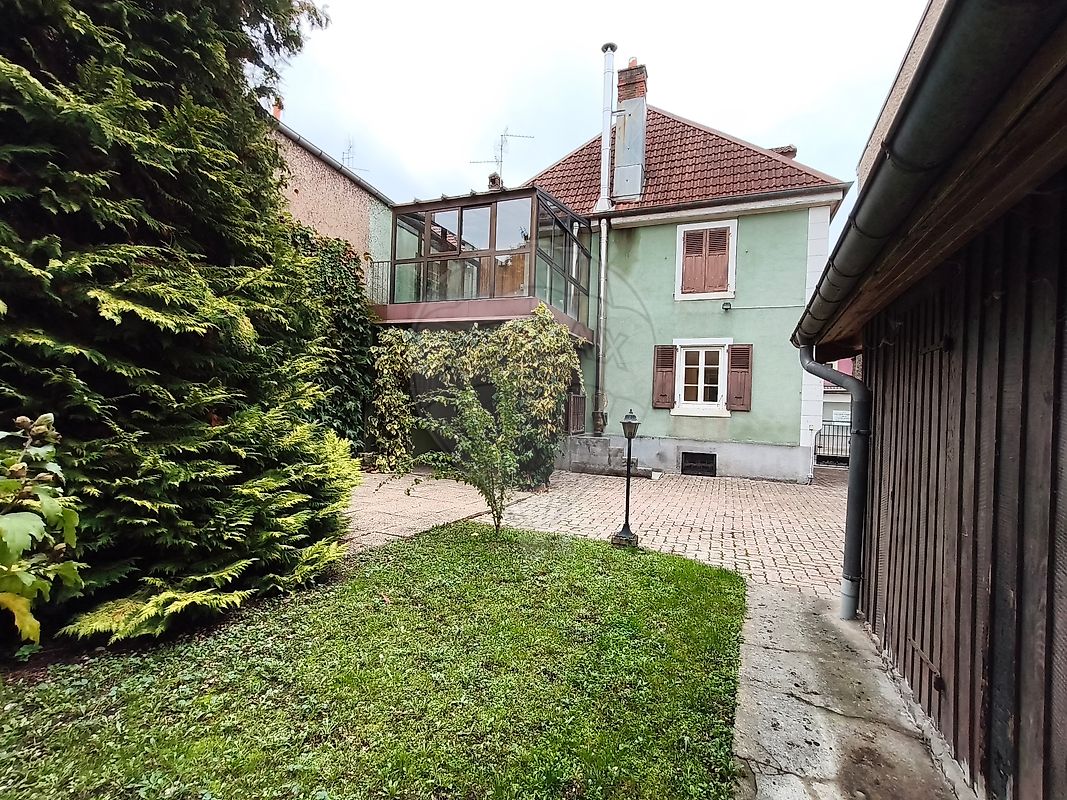 Maison 1 pièce 170 m² · à Audincourt · 170 m² · 108 000 €