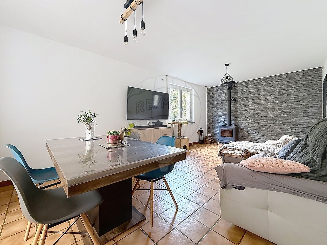 Maison 93 m² · à Meslières · 93 m² · 290 000 €