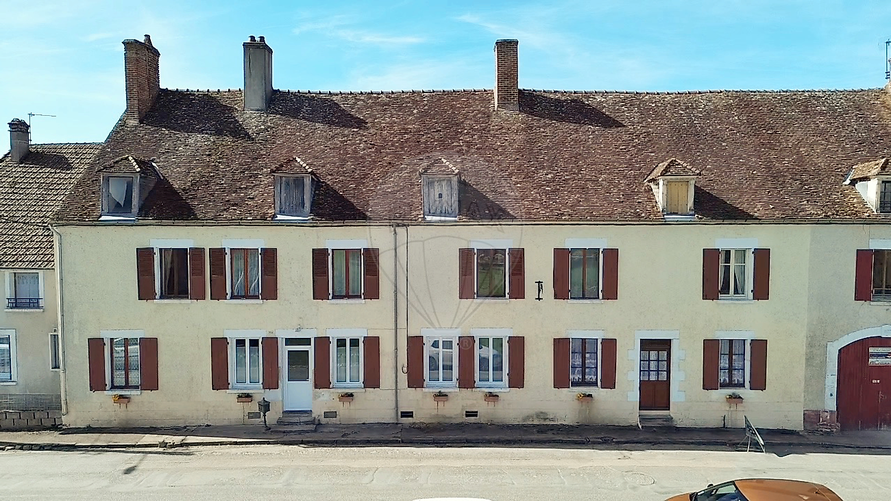 Maison 427 m² · à Herry · 427 m² · 279 900 €