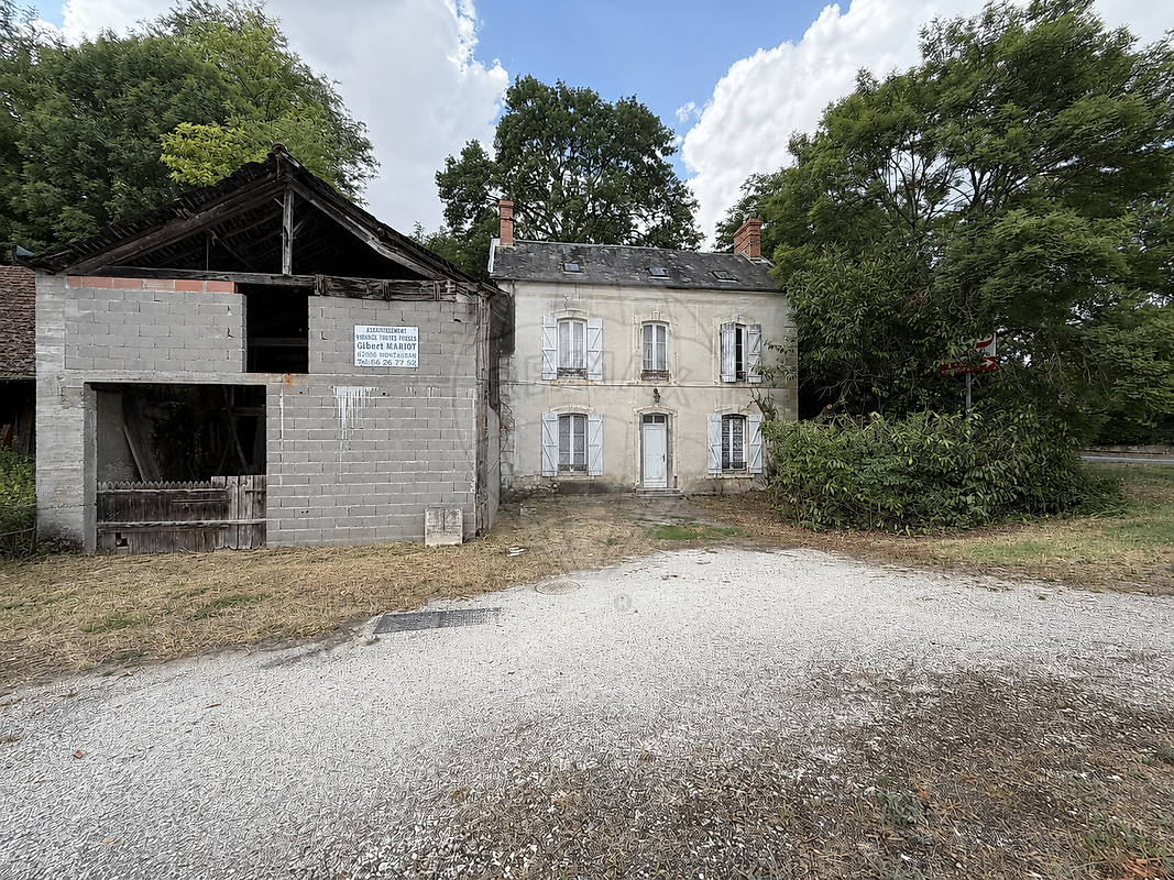 Maison 3 pièces 88 m² · à Bannay · 88 m² · 29 900 €