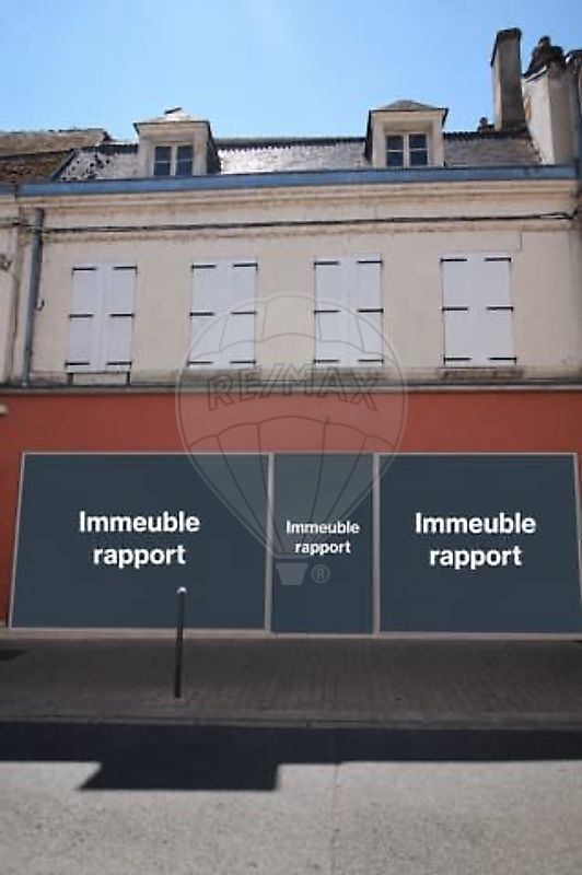 Immeuble 193 m² · à Cosne-Cours-sur-Loire · 193 m² · 96 000 €