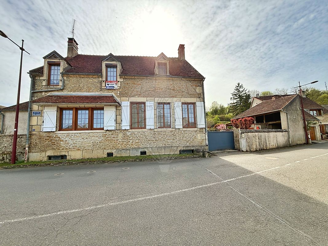 Maison 130 m² · à Varzy · 130 m² · 109 900 €