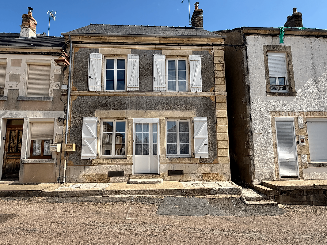 Maison 5 pièces 104 m² · à Saint-Aubin-les-Forges · 104 m² · 99 900 €