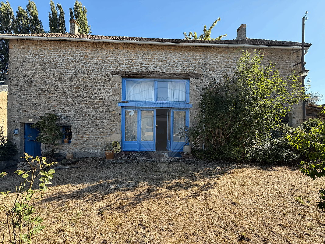 Maison 5 pièces 152 m² · à Montenoison · 152 m² · 79 900 €