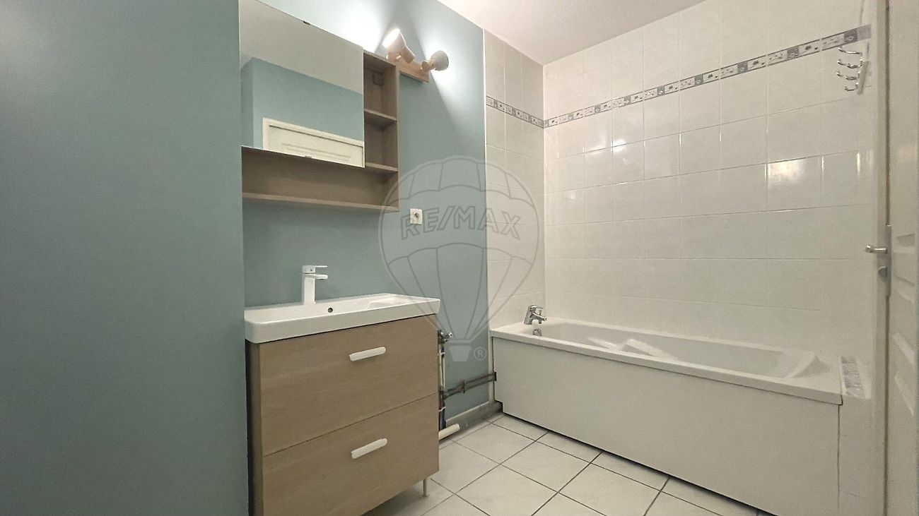 Appartement à vendre , 3 pièces - Villenave-d'Ornon 33140