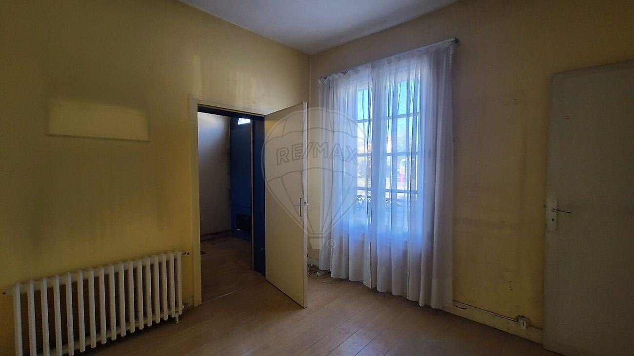 Maison à vendre , 8 pièces - Pessac 33600