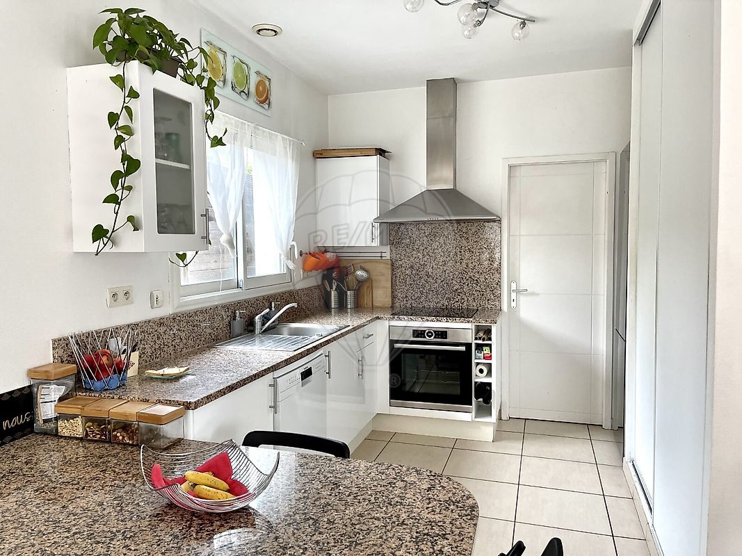 Maison à vendre , 6 pièces - Pessac 33600