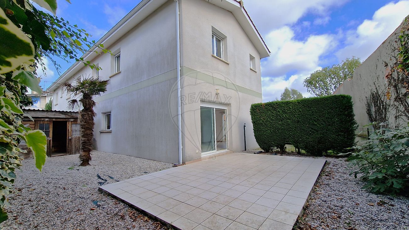 Maison à vendre , 6 pièces - Pessac 33600