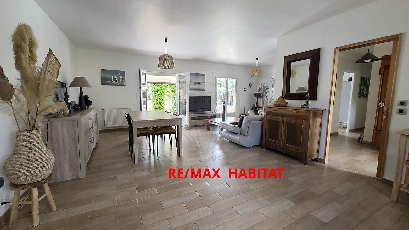 Maison à vendre , 6 pièces - Saint-Jean-d'Illac 33127