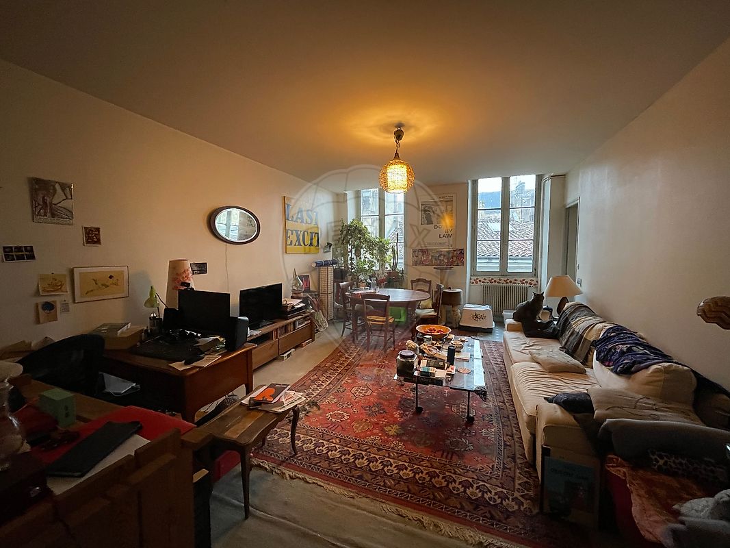 Appartement à vendre , 3 pièces - Bordeaux 33000
