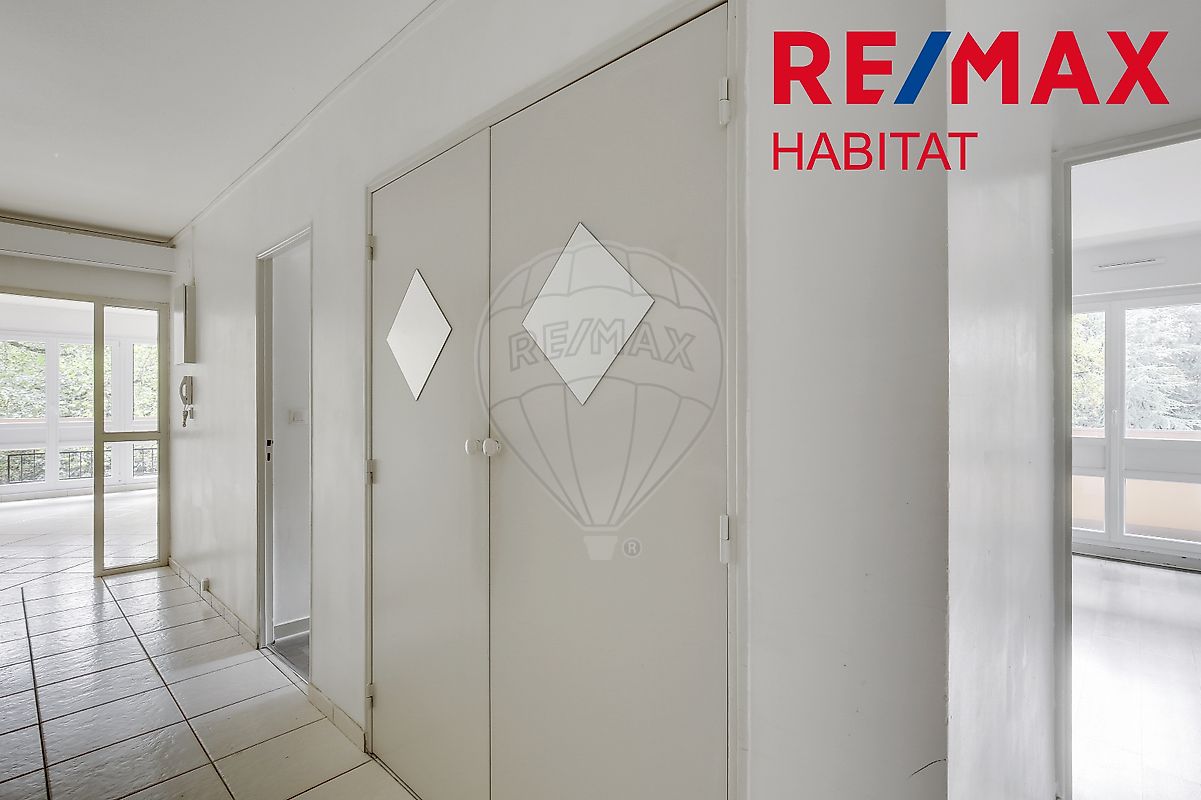 Appartement à vendre , 5 pièces - Pessac 33600