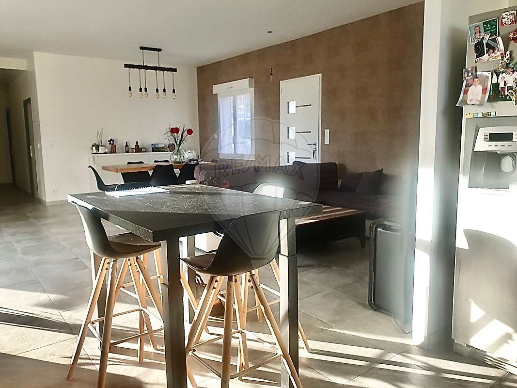 Maison à vendre , 5 pièces - Pessac 33600