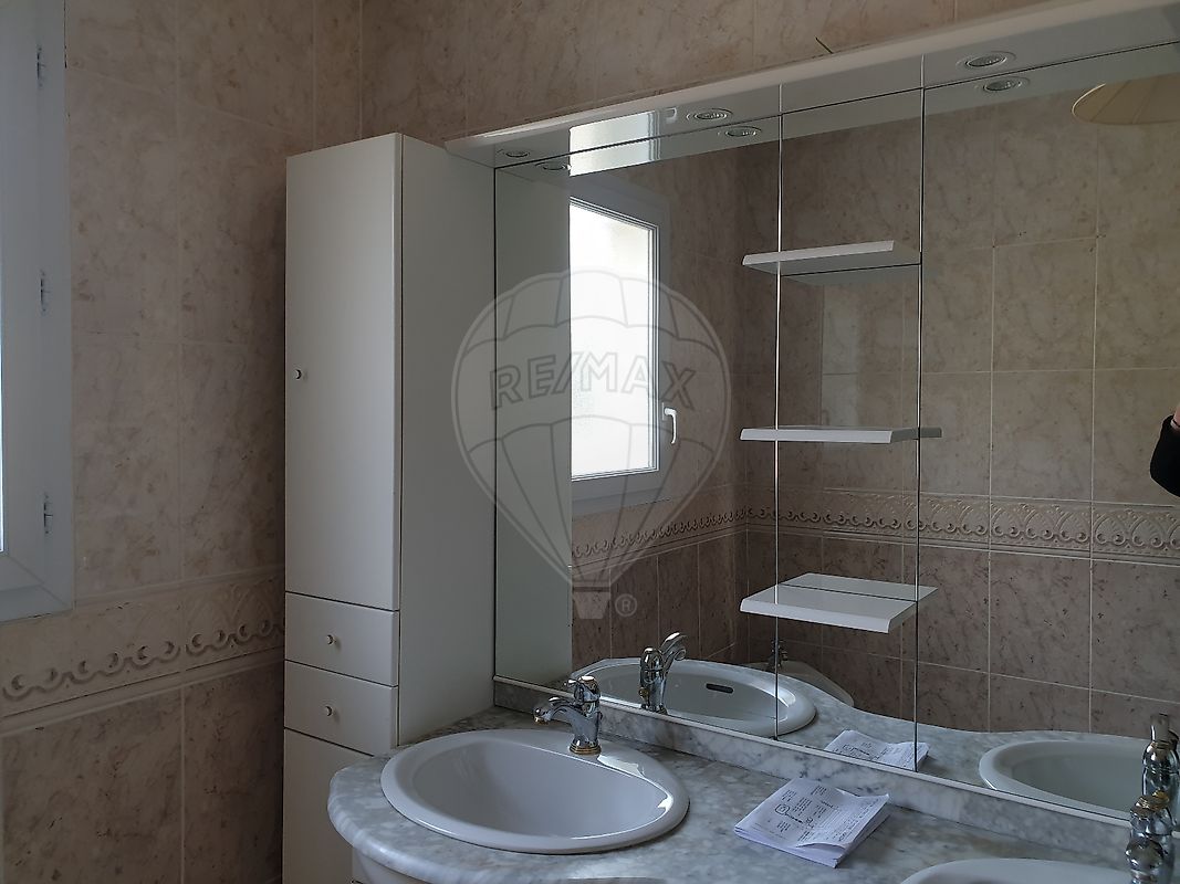 Maison à vendre , 5 pièces - Mérignac 33700