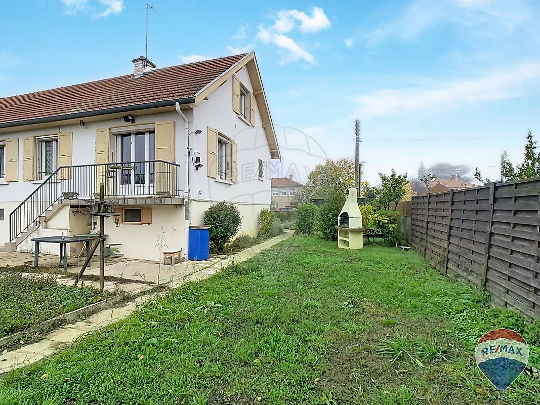 Maison 94 m² · à Châtenoy-le-Royal · 94 m² · 156 000 €
