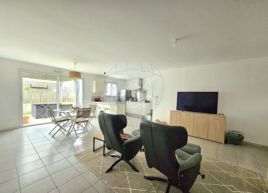 Maison 7 pièces 83 m² · à Saint-Xandre · 83 m² · 311 000 €