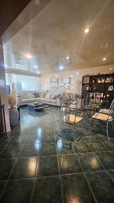 Appartement 5 pièces 92 m² · à Sarcelles · 92 m² · 176 000 €