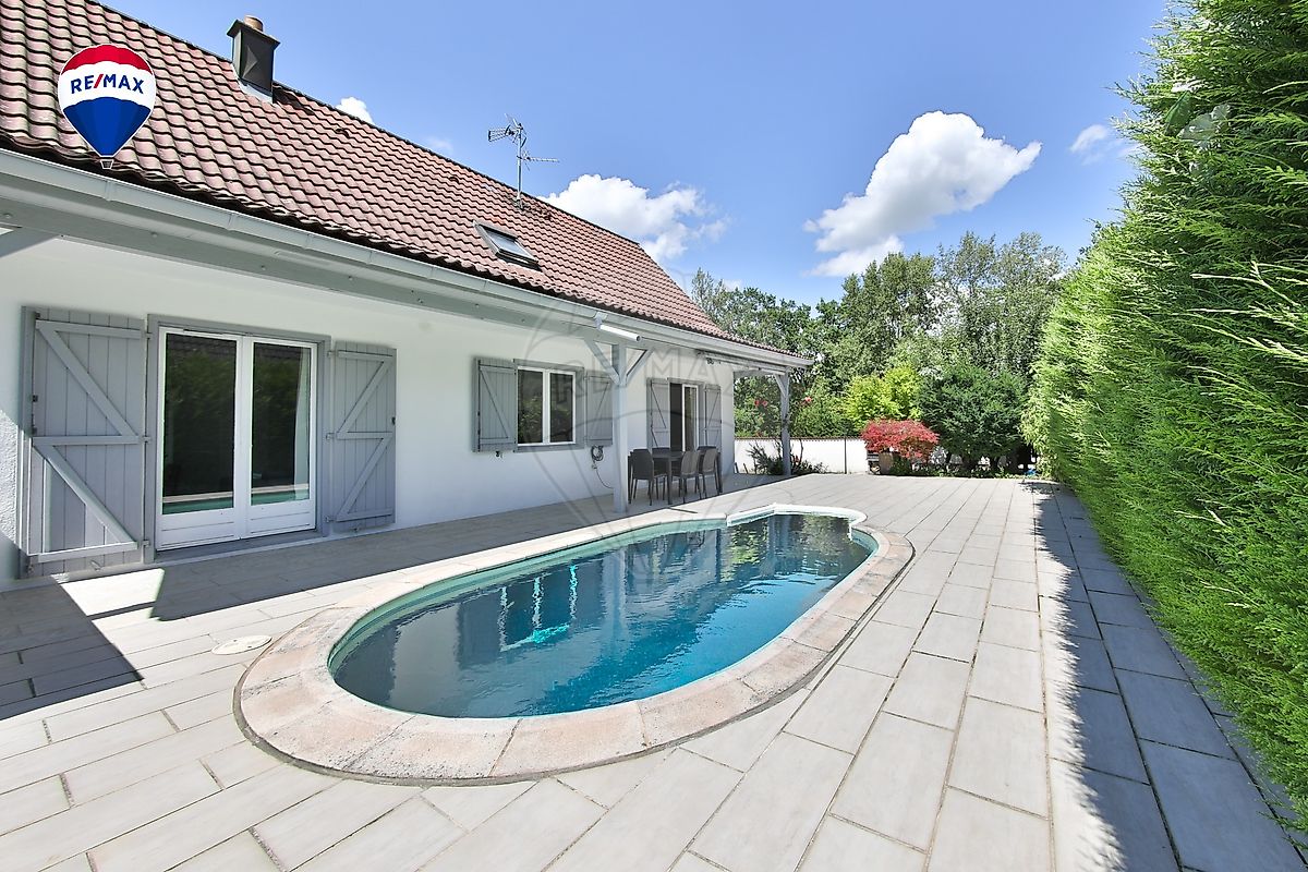 Maison 6 pièces 116 m² · à Rosenau · 116 m² · 399 000 €