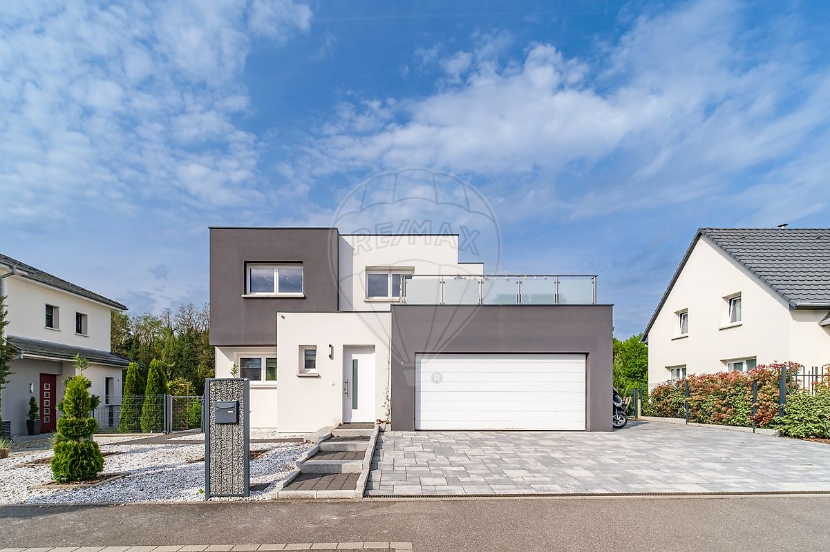 Maison 144 m² · à Saint-Louis · 144 m² · 619 000 €