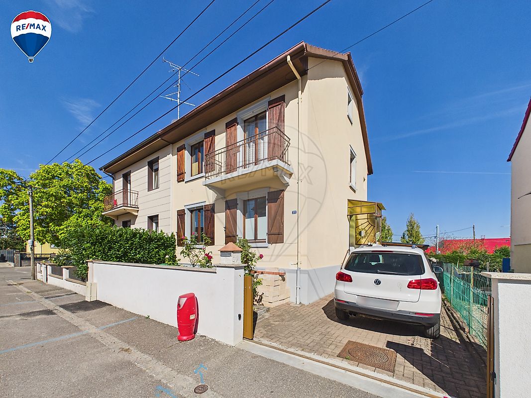 Maison 111 m² · à Saint-Louis · 111 m² · 357 000 €
